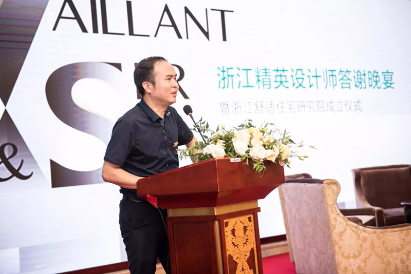 1550820291819032.jpg 640.webp (3).jpg