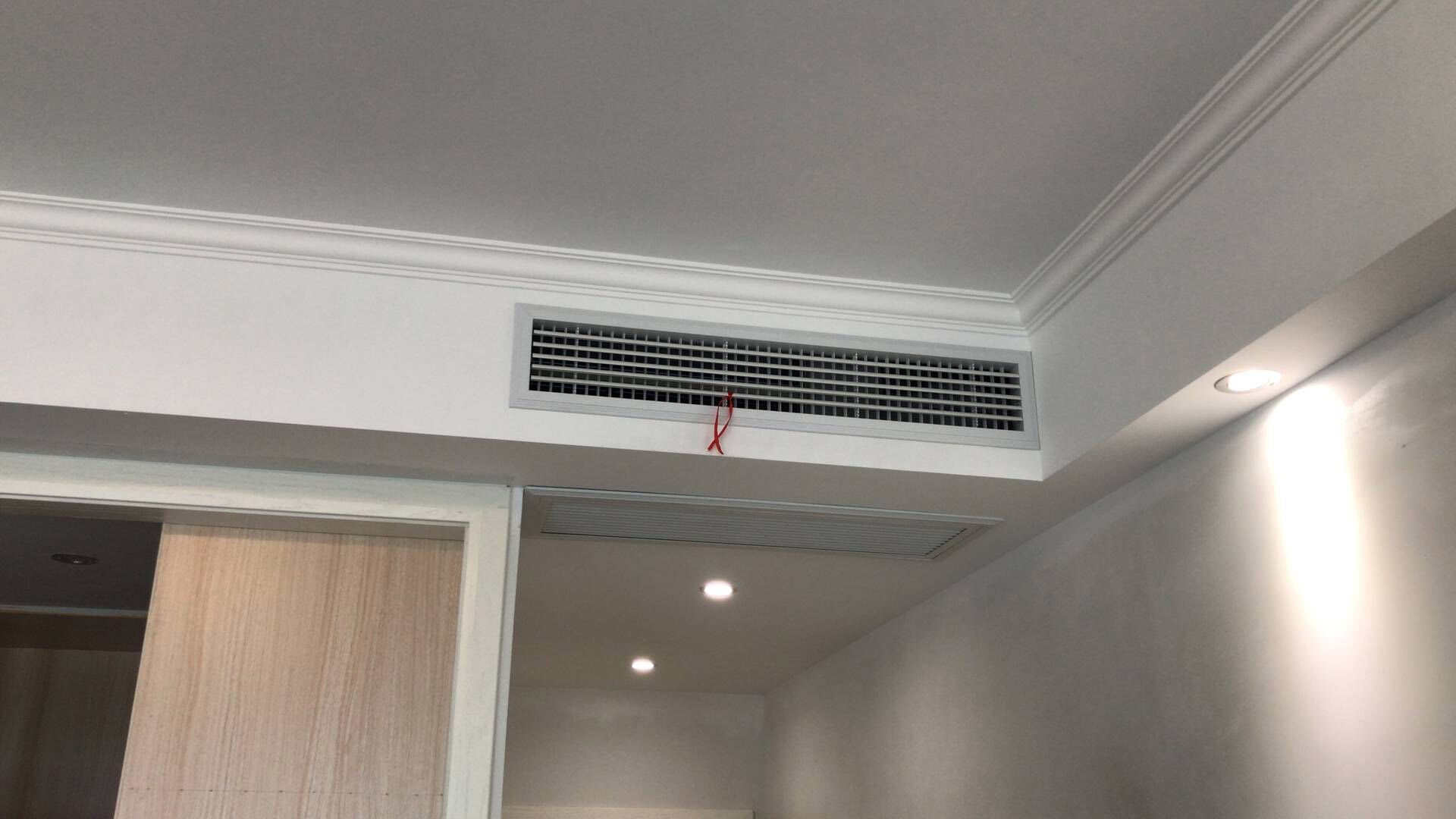 中央空調(diào)的傳統(tǒng)風口和線型風口怎么選擇？