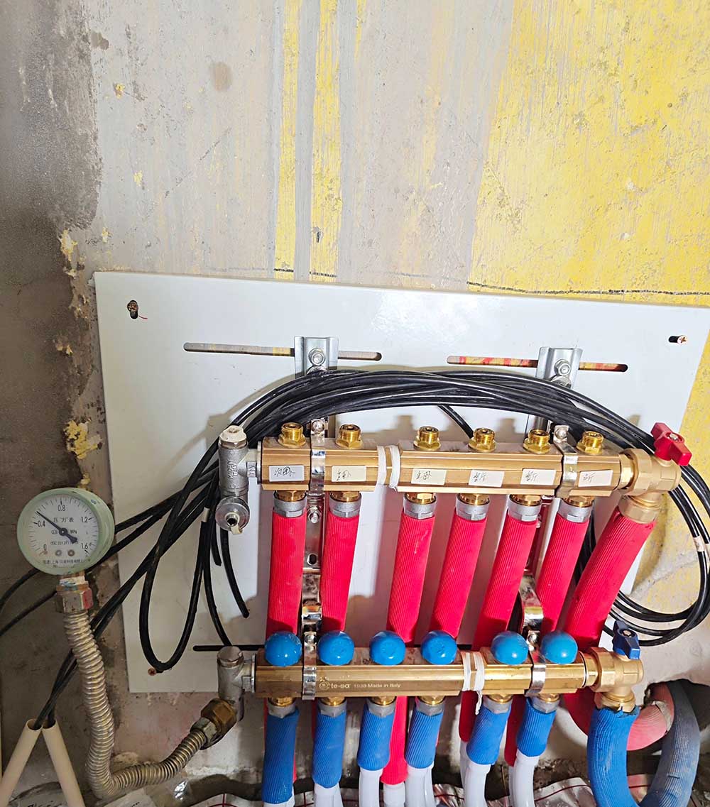 棠潤(rùn)府地暖施工